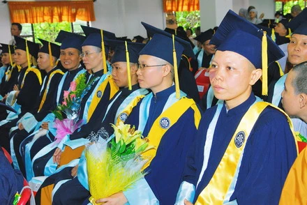 Vài suy nghĩ về giáo dục Phật giáo hiện nay